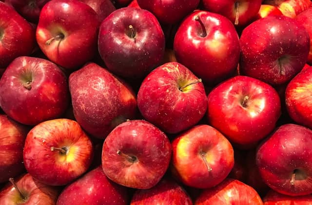 Apples